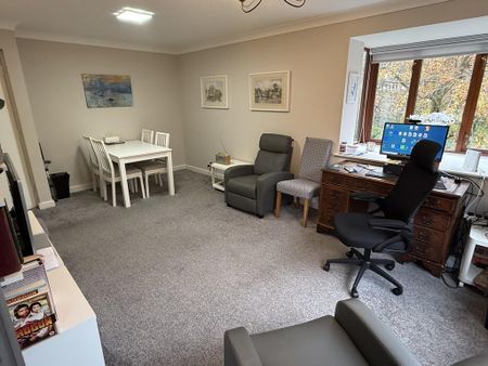 2 bedroom apartment to rent - Photo 2