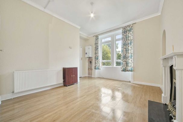 Price £650 pcm - Available Now - Unfurnished - Photo 1