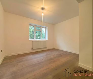 3 bedroom apartment to rent - Photo 4