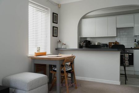 1 bedroom flat to rent - Photo 4