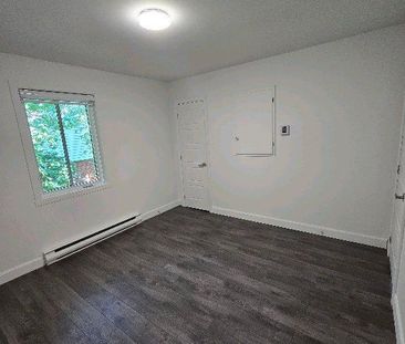 🏡 GRAND 6 ½ DE TYPE MAISON À LOUER SUR 2 ÉTAGES - Photo 4