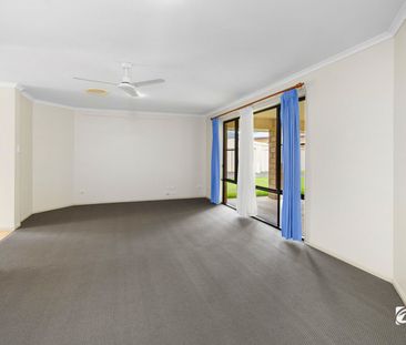 Spacious Family Home with Modern Comforts and Rural Charm - Photo 5