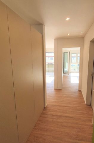 2.5 Zimmer, 60 m², 2. Stock - Photo 2