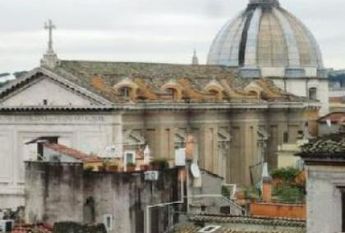 Attic - Navona: 190sqm. 3 bedrooms, maid’s room, 4 bathrooms, kitchen, dining, balcony, views. Ref 1133