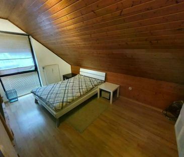 Tolle Mietwohnung *UNMÖBLIERT* in ruhiger und zentraler Lage - Photo 1