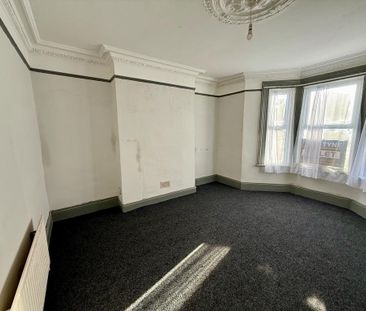 5 bedroom terraced house to rent - Photo 2