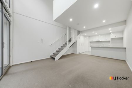 Centrally Located One Bedroom Apartment - Photo 2