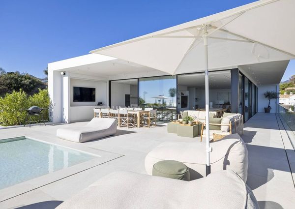 Luxury Villa for rent in Benahavís, Spain