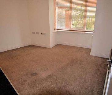 Chapel House Court, John House, Selby, YO8 - Photo 6