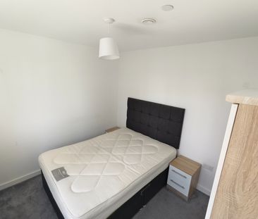 1 Bed Flat, Old Trafford, M16 - Photo 1