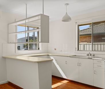 1/11 Ranclaud Street, Merewether NSW 2291 - Apartment For Rent | Do... - Photo 2