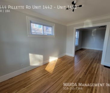 RENOVATED 2-BEDROOM/1-BATH HOME + UTILITIES! - Photo 3