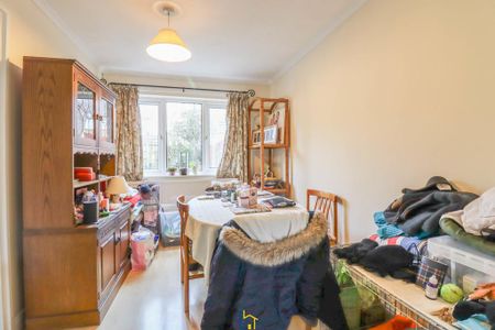 3 bedroom semi-detached house to rent - Photo 2