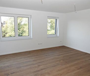 Hochwertige Dachgeschosswohnung mit Dachterrasse in Schortens. Erst... - Foto 5