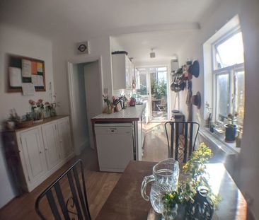 Room in a Shared Flat, Clapham, SW11 - Photo 4