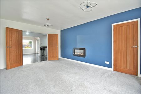 Queens Drive, Heaton Mersey, Stockport, SK4 3JW - Photo 2