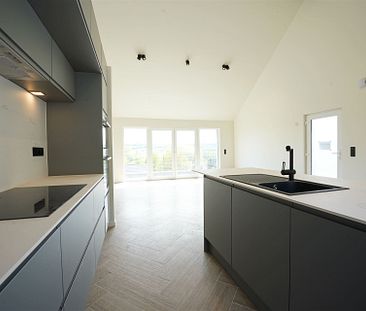 - 3 bedrooms - Photo 1