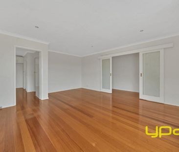 22 Laemmle Street, DANDENONG NORTH - Photo 2