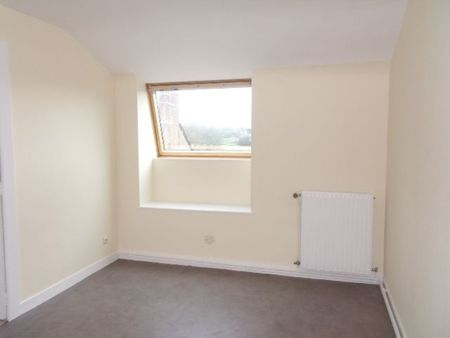 Location Appartement 2 pièces 52m² LA FERTE MACE 61600 - Photo 2
