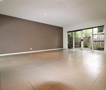 Springthorpe Estate Delight! - Photo 1