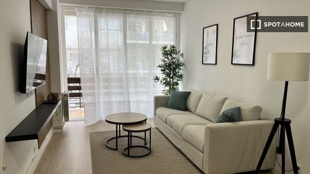 barcelona, Catalonia 08025 - Photo 1