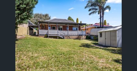 Charming 3-Bedroom Home in the Heart of Tea Tree Gully! - Photo 4
