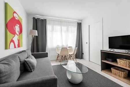 Calle de Villanueva, Madrid, Community of Madrid 28001 - Photo 2