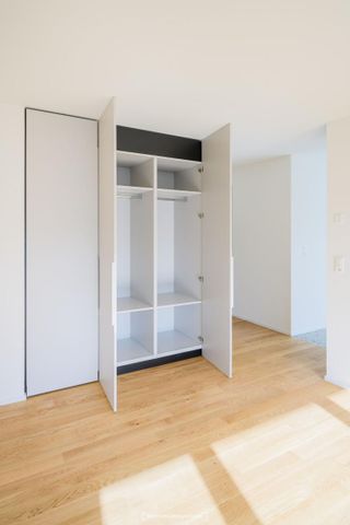 2.5 Zimmer, 65 m², 1. Stock - Foto 2