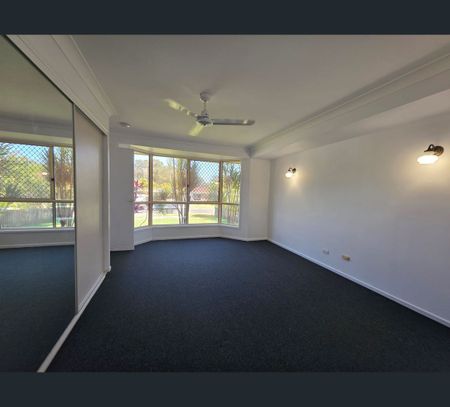 5 Macbel Court, Torquay, Qld 4655 - Photo 5