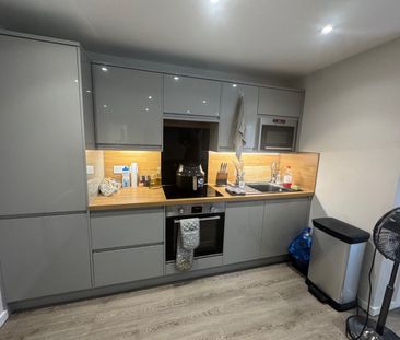 1 bedroom apartment to rent - Photo 4