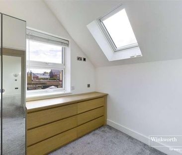 Coopers Yard, Elm Park Road, Reading, Berkshire, RG30 - Photo 2