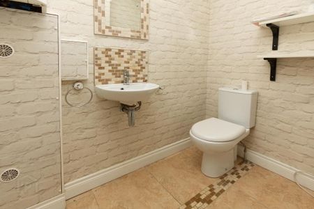 16 Shaftesbury Road, Bangor, BT20 3GD - Photo 5
