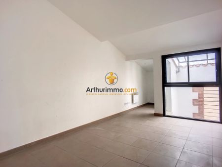 Location Appartement 2 pièces 70 m2 à Perpignan - Photo 2