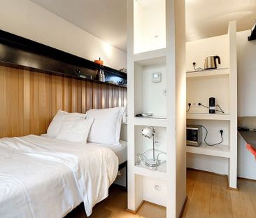 Studio met slaaphoek te huur in Elsene voor € 750 met 1 slaapkamer - Photo 3