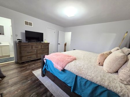 For Lease - 51 Dumfries Avenue Unit# Room A, Brampton, Ontario - Photo 2