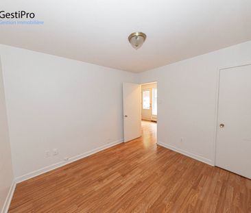 1315 Garnier - Photo 4