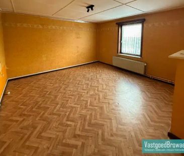 Centraal gelegen basiswoning met tuin en parkeergelegenheid - Photo 6