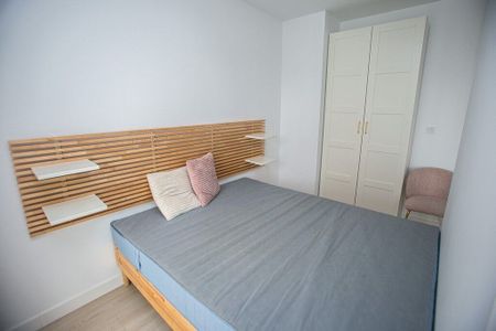 Warszawa, Żupnicza - Photo 2