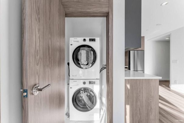 3905-10750 135 A St, Surrey - Photo 1