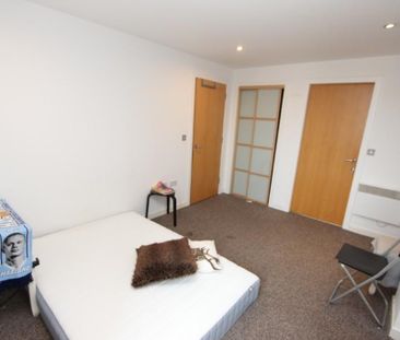 2 bedroom apartment to rent - Photo 6