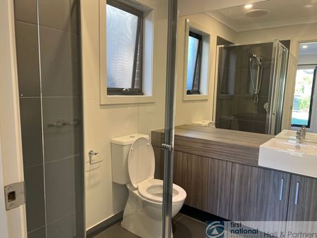 2 / 45 Park Boulevard, Ferntree Gully - Photo 4