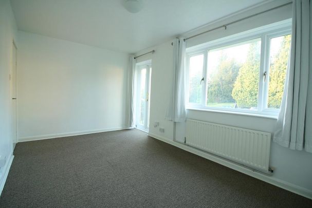 2 bedroom maisonette to rent - Photo 1