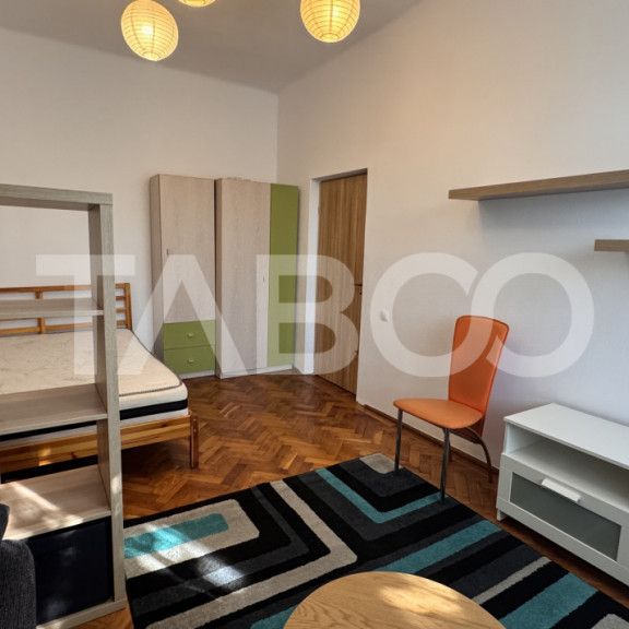 Garsoniera de inchiriat 30 mpu mobilata utilata Mihai Viteaz - Fotografie 1