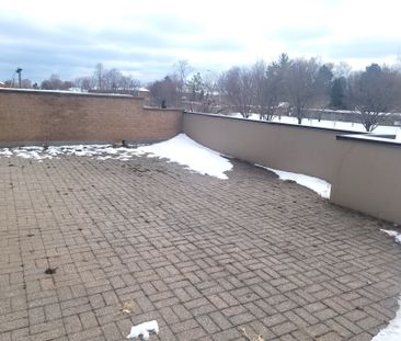 For Lease - 285 Enfield Place Unit# 209, Mississauga, Ontario - Photo 4