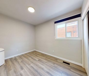 For Lease - 640 Wilson Avenue Unit# 2 (upper), Toronto, Ontario - Photo 6