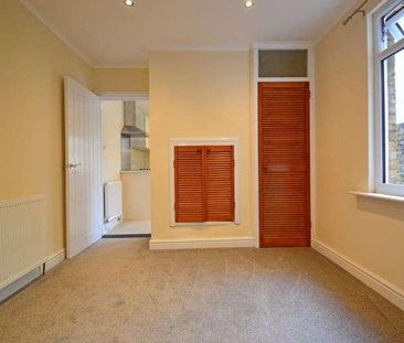 Rock Road, Sittingbourne, ME10 - Photo 2