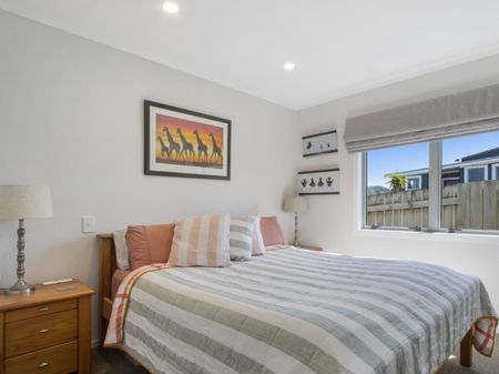 Great location in Waihi Beach - Waihi Beach - Photo 3