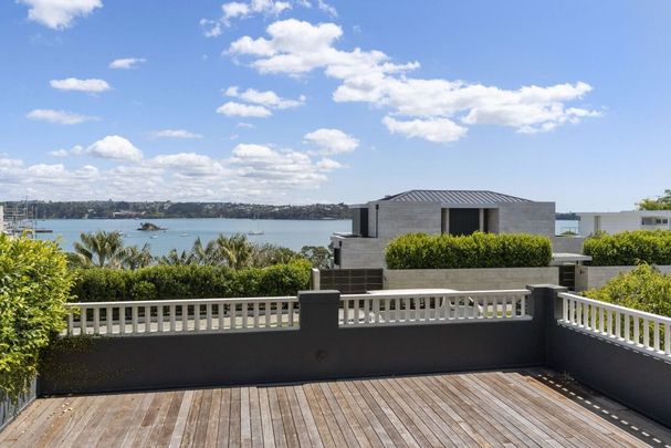 A Rare Opportunity! Elegant + Turn Key Residence - Until Dec 2025 - Photo 1