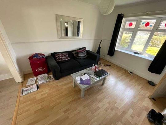 Mitchell Avenue, Canley, CV4 - Photo 1