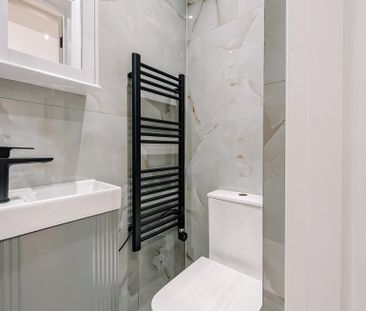 Studio to rent - Photo 6